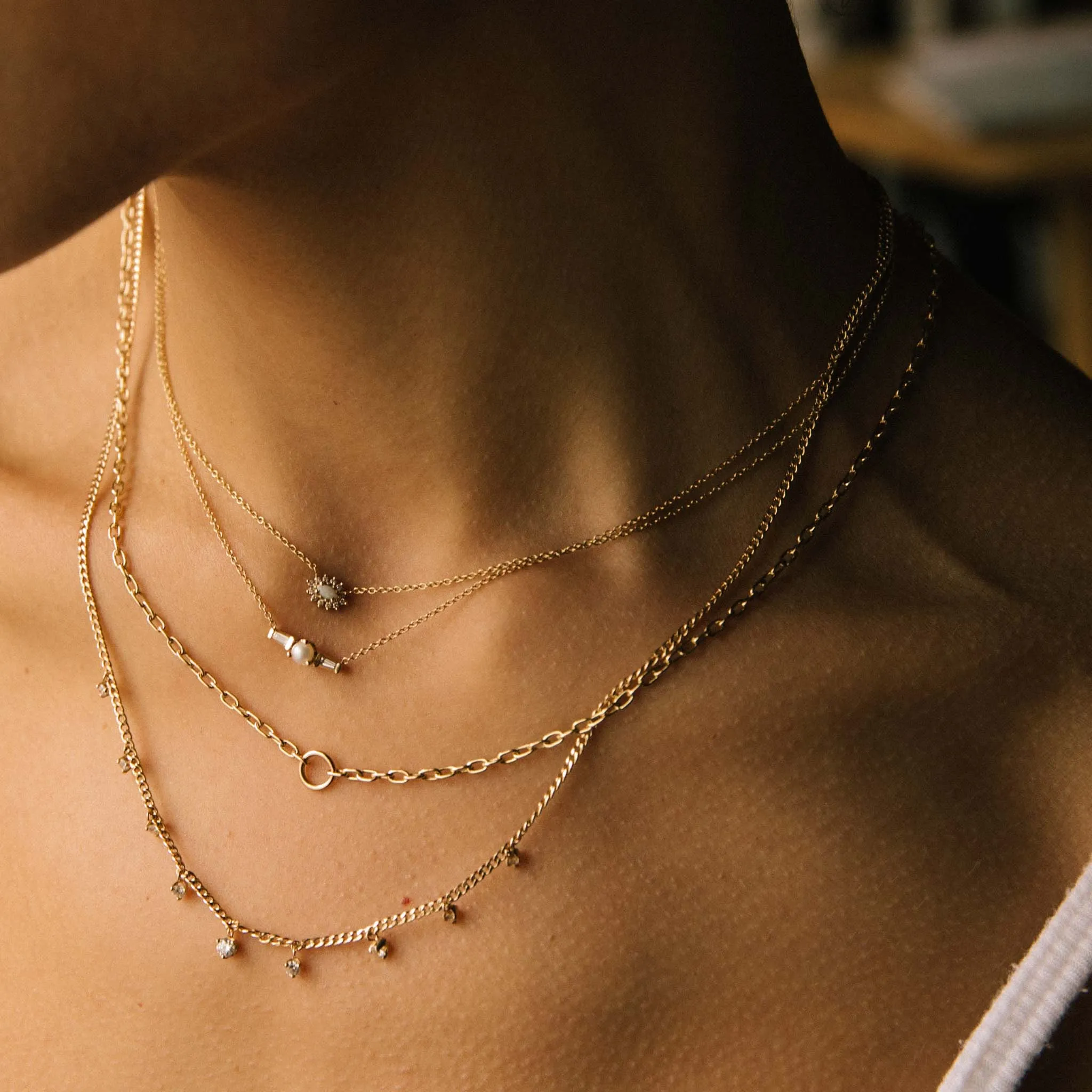 14k Circle Pendant Small Square Oval Link Chain Necklace