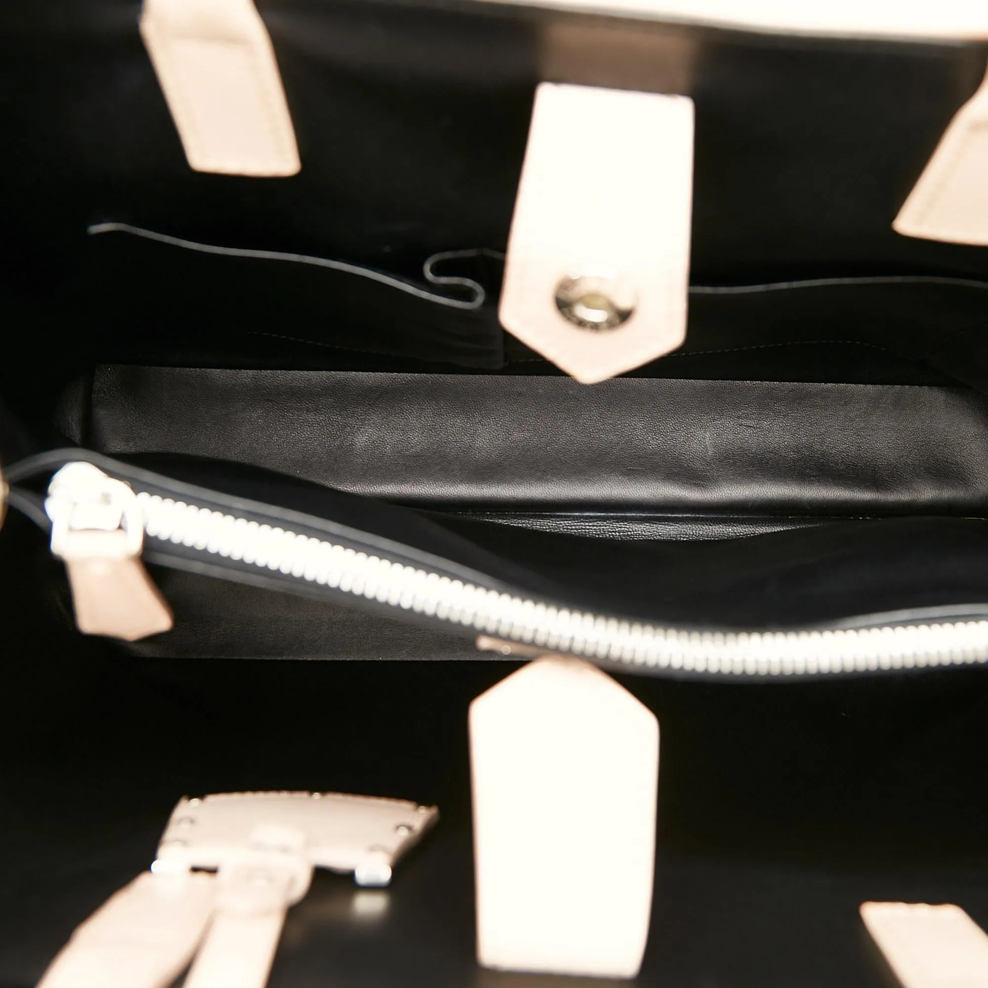 Fendi 2Jours Leather Handbag (SHG-22872)