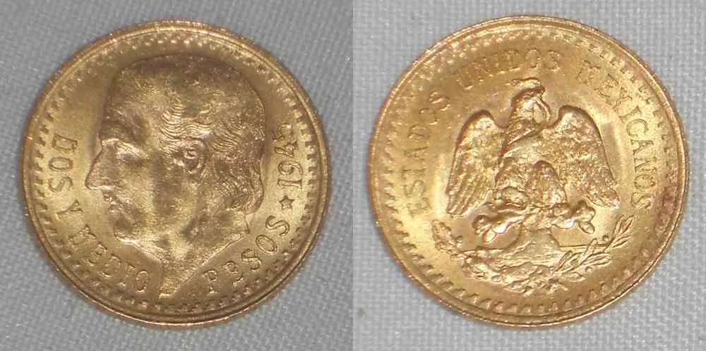 Lustrous 1945 Mexico Gold Coin Two and Half Pesos Miguel Hidalgo Mexico Arms AU 